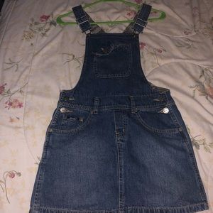Overall skirt